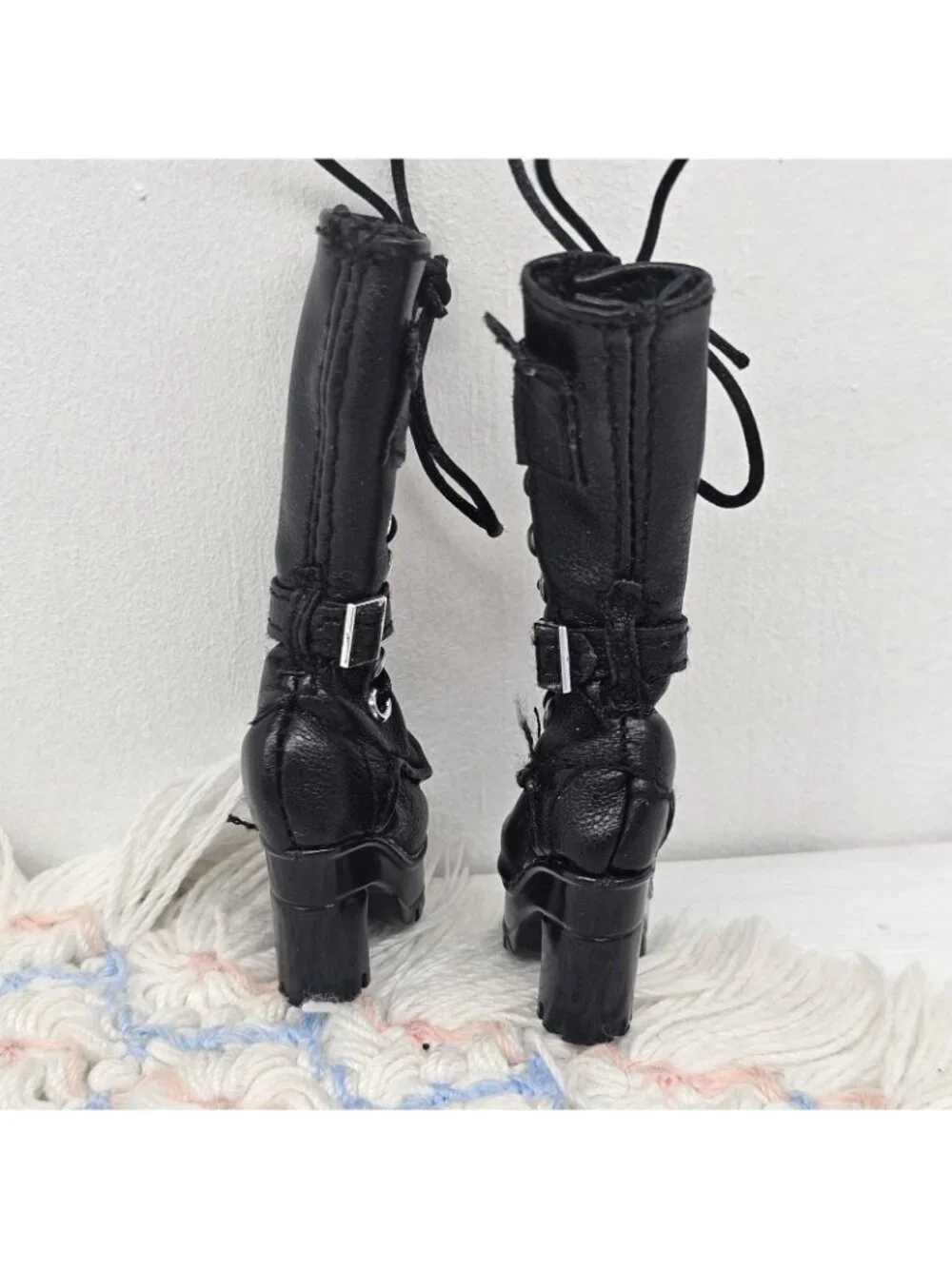 Rainbow High Fantastic Fashion Jade Fashion Tall Black Leather Combat Boots Tie